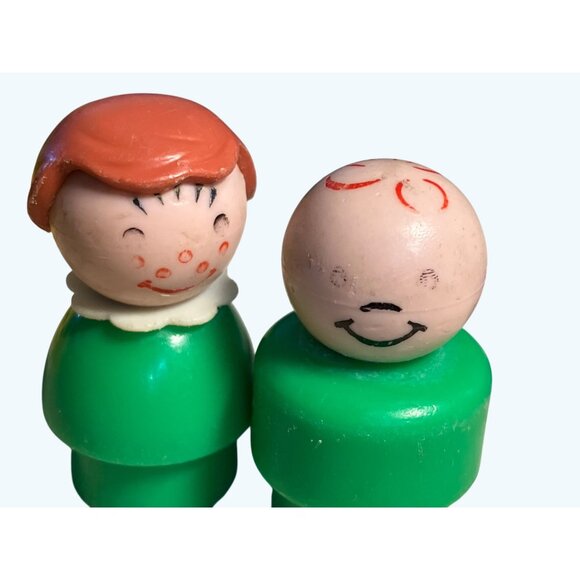 Vintage Fisher-Price Little People Figures & Accessories Set - Picture 8 of 11